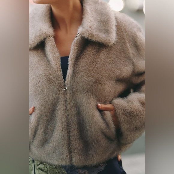 ANTHROPOLOGIE MAEVE Cropped Faux Fur Coat Zip Up Jacket Grey Mink Brown Sz S NEW - Picture 3 of 4
